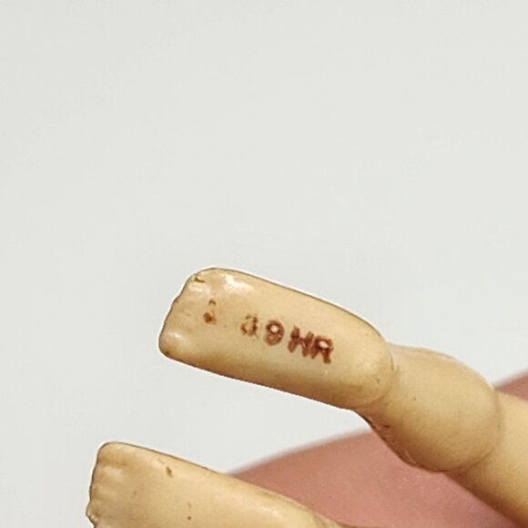 Polly Pocket Princess Doll Figure Toy Fashion Doll 4'' Tall Mattel - Picture 7 of 9